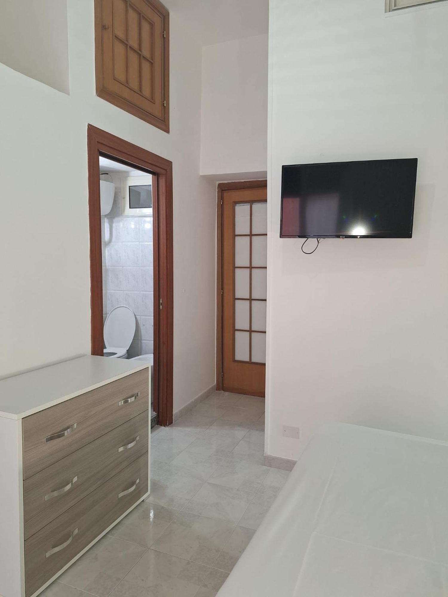 Cisterna'S House Ξενοδοχείο Νάπολη Δωμάτιο φωτογραφία